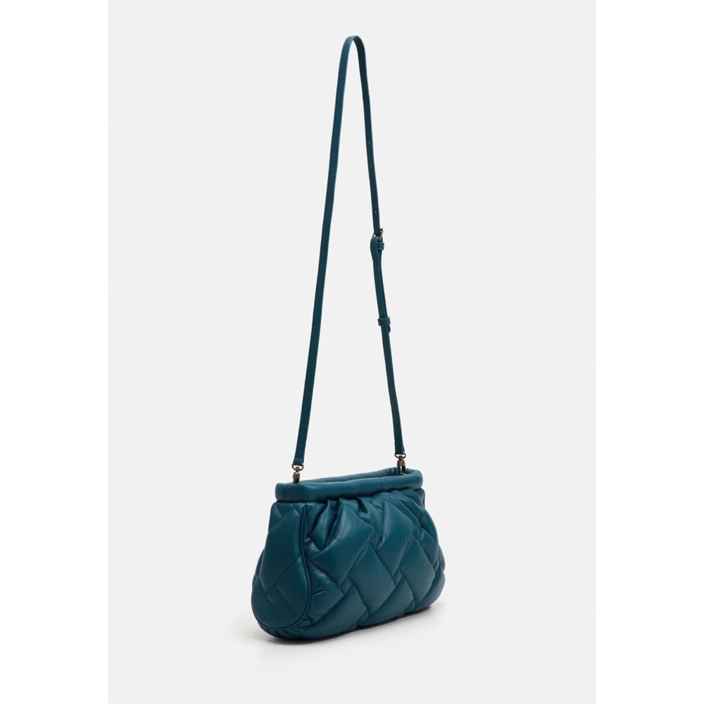 Kurt Geiger Quilted Kensington Soft Leather Convertible Clutch NWT Teal Eagle - Picture 2 of 7
